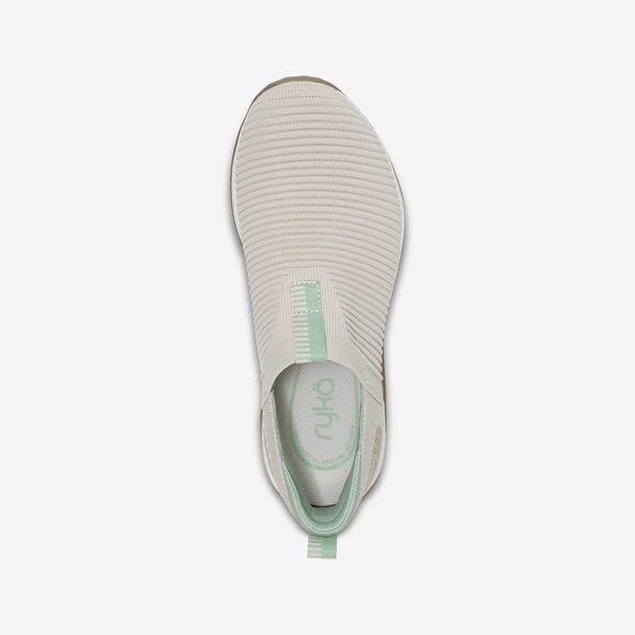 Echo Knit Slip On Sneaker - Picture 4 of 12